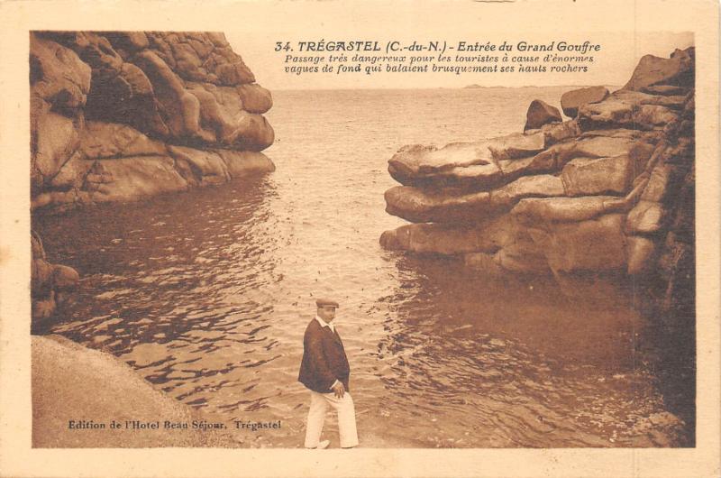 Carte postale ancienne Tregastel - Entree Du Grand Gouffre à Trégastel