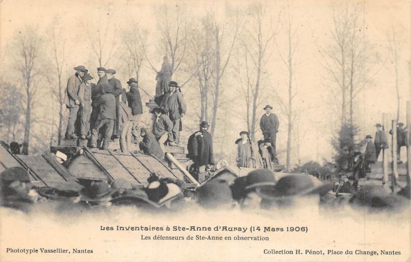 Carte postale ancienne Les Inventaires A Sainte Anne D'Auray - Les Defenseurs De Sainte-Anne En Obs à Auray