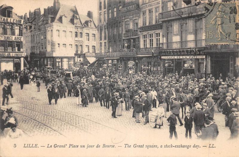 Carte postale ancienne Lille - La Grand Place Un Jour De Bourse à Lille
