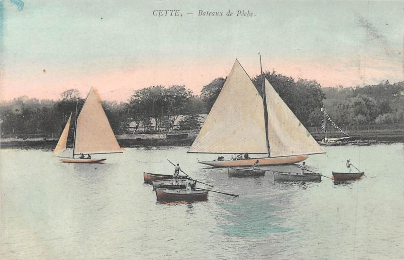 Carte postale ancienne Cette - Bateaux De Peche