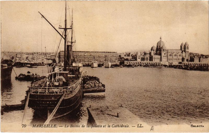 Carte postale ancienne Marseille Bassin de la Joliette à Marseille