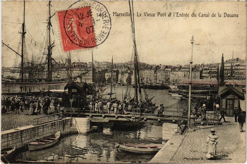 Carte postale ancienne Marseille le port à Marseille