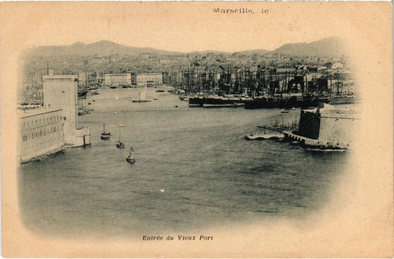 Carte postale ancienne Marseille entree du vieux port à Marseille