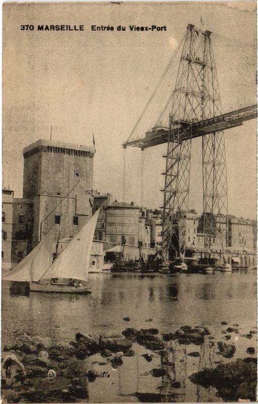 Carte postale ancienne Marseille entree du vieux port à Marseille