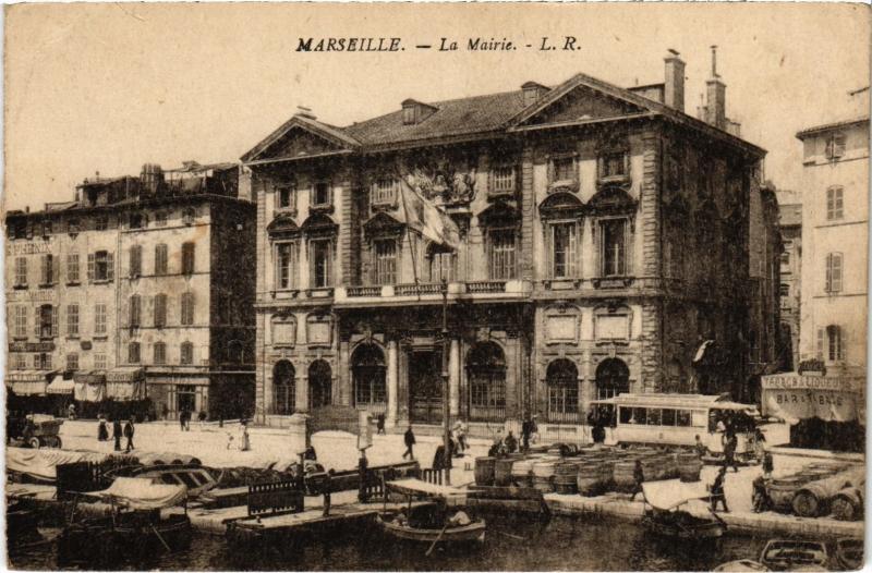 Carte postale ancienne Marseille la Mairie à Marseille