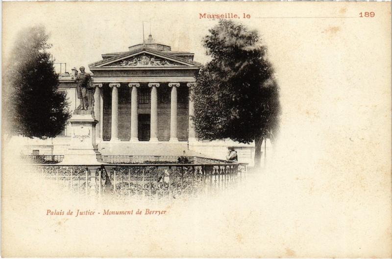 Carte postale ancienne Marseille Palais de Justice à Marseille