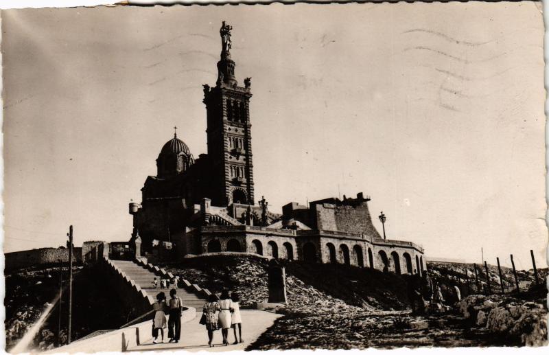 Carte postale ancienne Marseille Basilique de Notre Dame de la Garde à Marseille