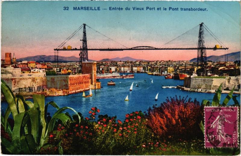 Carte postale ancienne Marseille entree du vieux port à Marseille