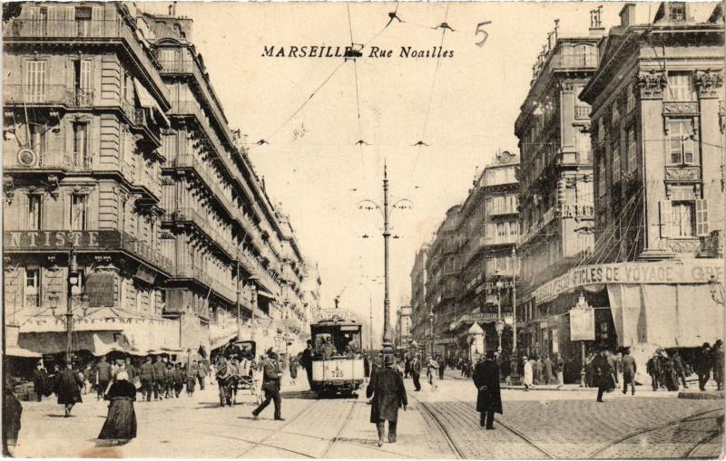 Carte postale ancienne Marseille Rue Noailles à Marseille