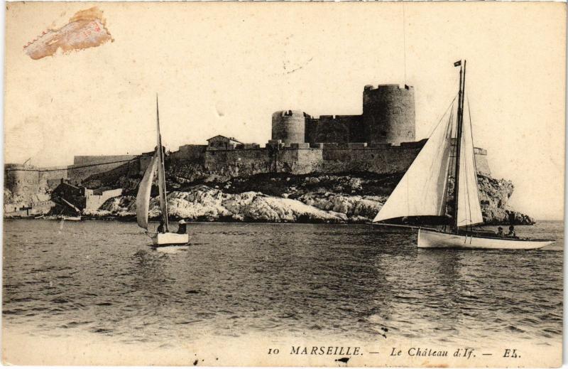 Carte postale ancienne Marseille Chateau d'If à Marseille