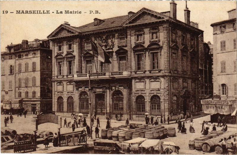 Carte postale ancienne Marseille la Mairie à Marseille