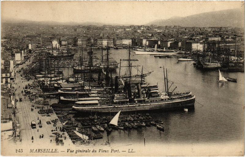 Carte postale ancienne Marseille vue generale du port à Marseille
