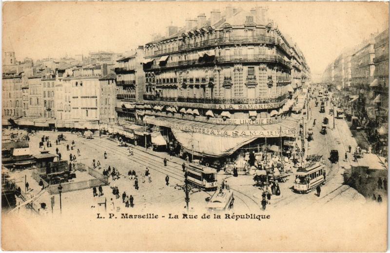 Carte postale ancienne Marseille Rue de la Republique à Marseille
