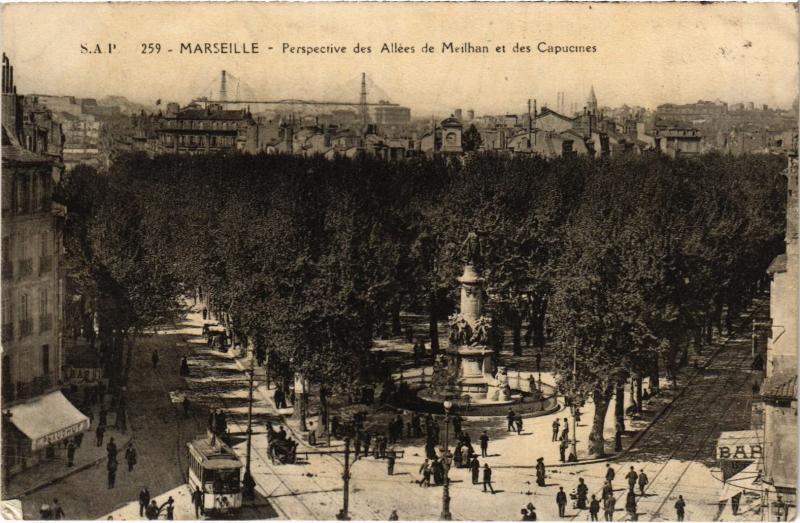 Carte postale ancienne Marseille Perspective des Allees de Meilhan à Marseille