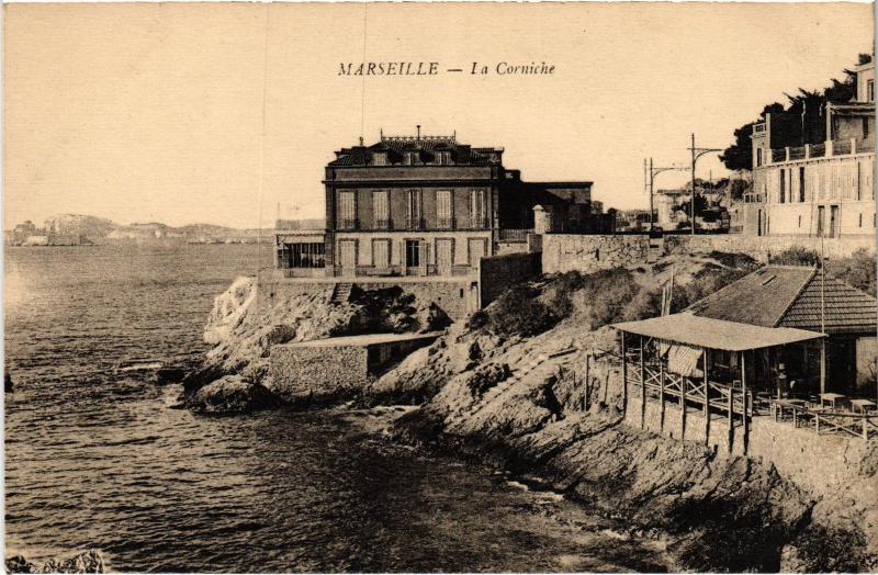 Carte postale ancienne Marseille la Corniche à Marseille