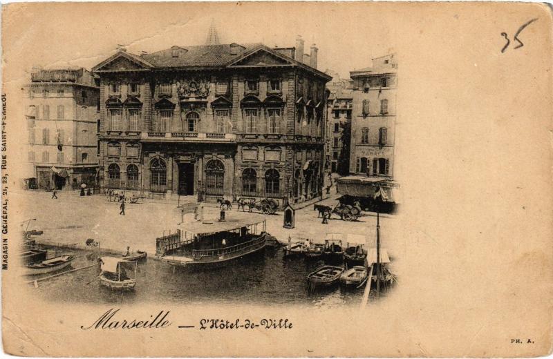Carte postale ancienne Marseille Hotel de Ville à Marseille