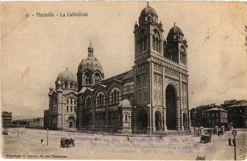 Carte postale ancienne Marseille la Cathedrale à Marseille
