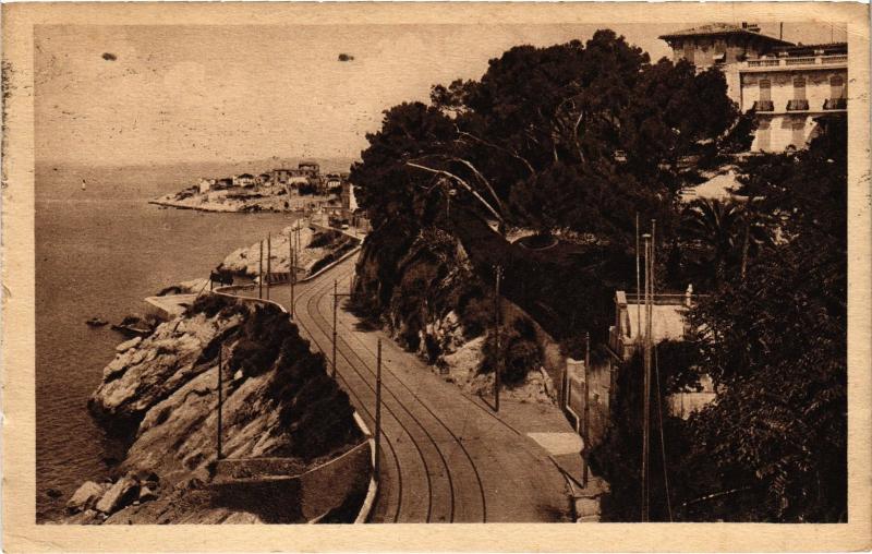Carte postale ancienne Marseille Route de la Corniche à Marseille