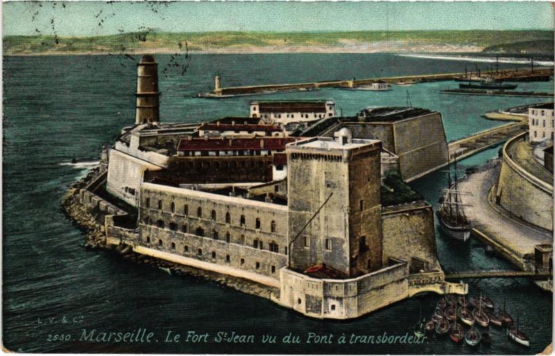 Carte postale ancienne Marseille Fort Saint-Jean à Marseille