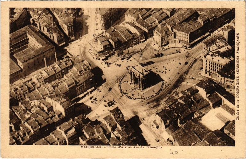 Carte postale ancienne Marseille Porte d'Aix Arc de Triomphe à Marseille