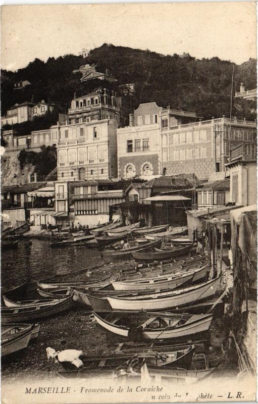 Carte postale ancienne Marseille Promenade de la Corniche à Marseille