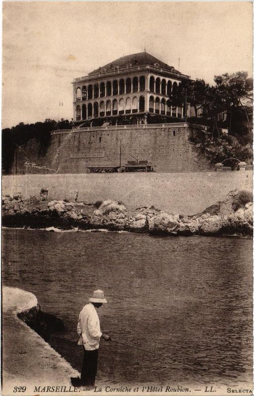 Carte postale ancienne Marseille la Corniche à Marseille