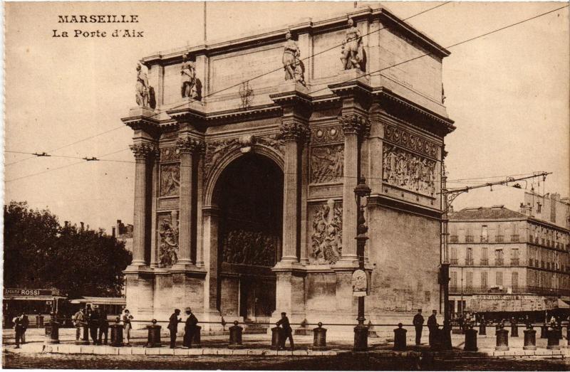 Carte postale ancienne Marseille Porte d'Aix à Marseille