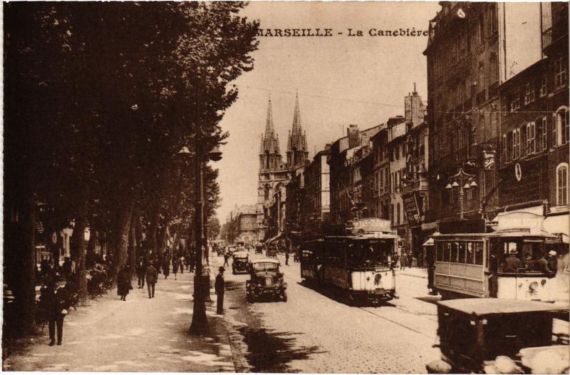 Carte postale ancienne Marseille la Canebiere à Marseille