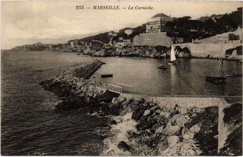 Carte postale ancienne Marseille la Corniche à Marseille