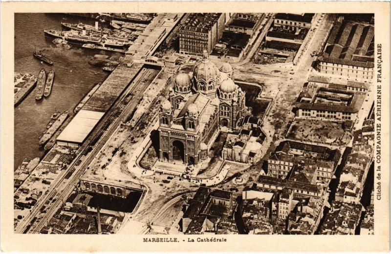 Carte postale ancienne Marseille la Cathedrale à Marseille
