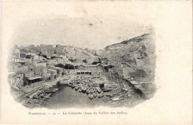 Carte postale ancienne Marseille la Corniche à Marseille