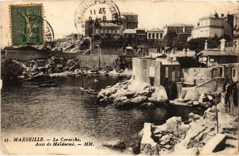 Carte postale ancienne Marseille la Corniche Anse de Maldorme à Marseille