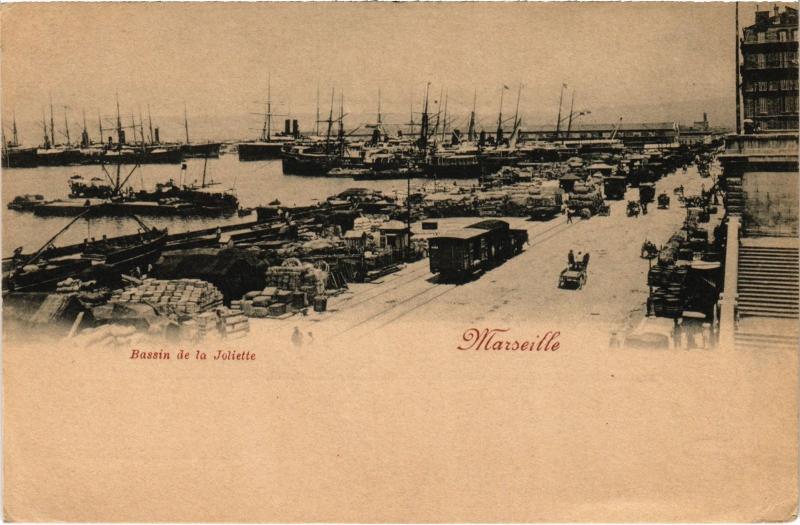 Carte postale ancienne Marseille Bassin de la Joliette à Marseille