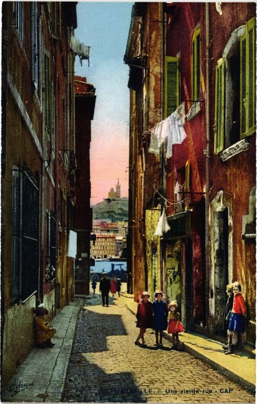 Carte postale ancienne Marseille une rue à Marseille
