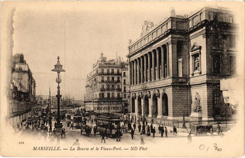 Carte postale ancienne Marseille la Bourse et le vieux port à Marseille