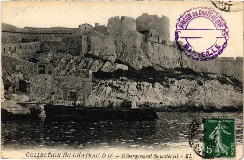 Carte postale ancienne Marseille Chateau d'If Debarcadere à Marseille