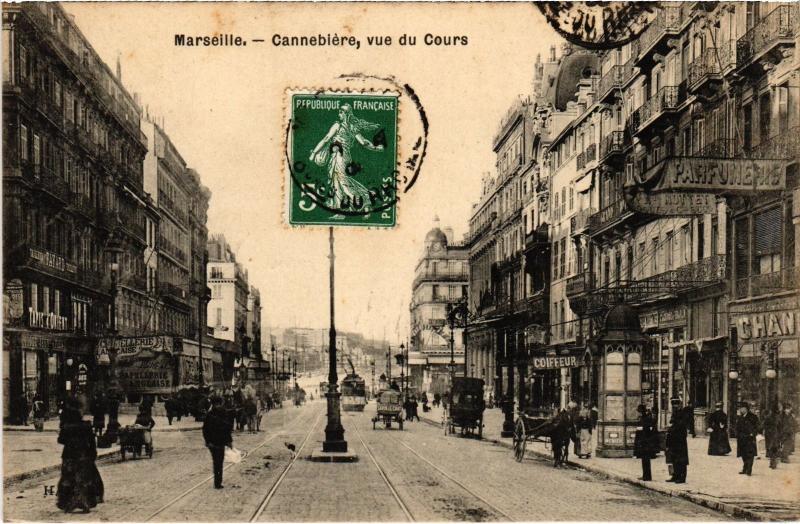 Carte postale ancienne Marseille la Cannebiere à Marseille