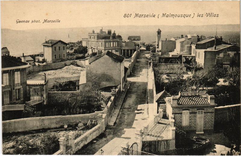 Carte postale ancienne Marseille la Corniche à Marseille