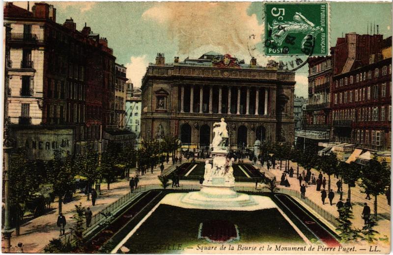 Carte postale ancienne Marseille Square de la Bourse Monument de Pierre Puget à Marseille