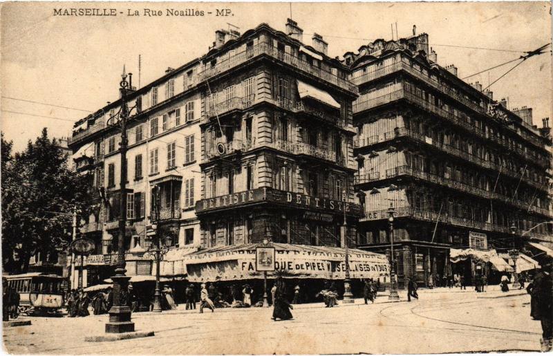 Carte postale ancienne Marseille Rue Noailles à Marseille
