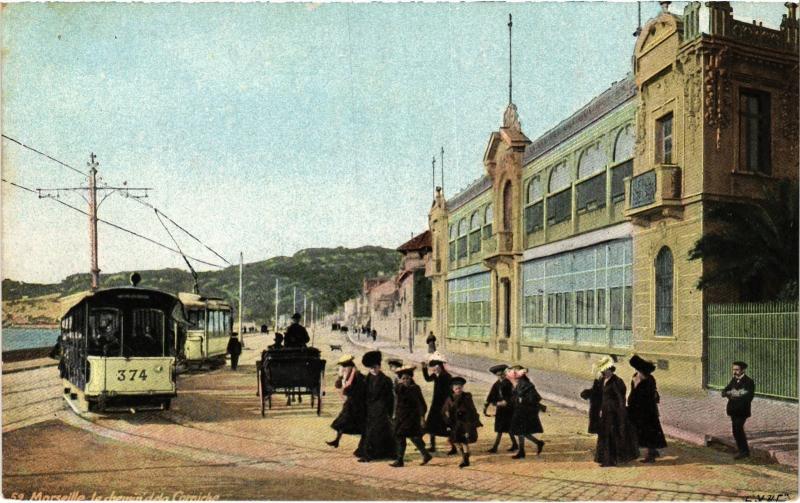 Carte postale ancienne Marseille Chemin de la Corniche à Marseille