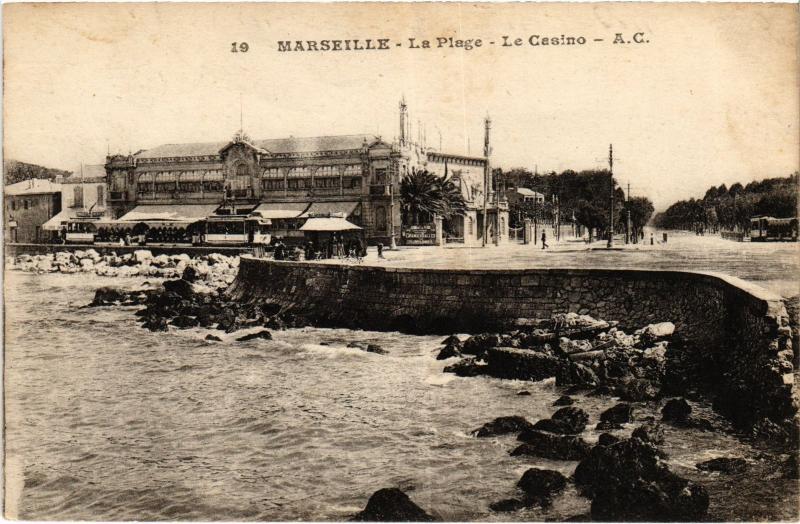 Carte postale ancienne Marseille la plage à Marseille