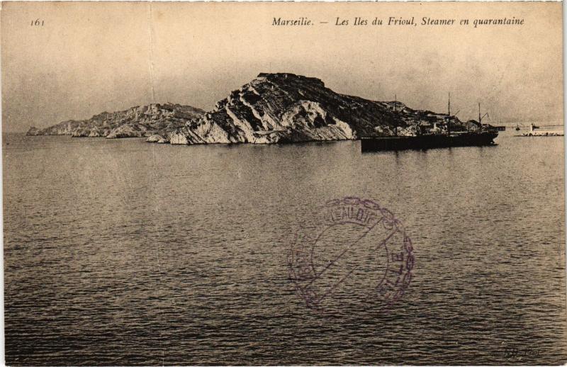 Carte postale ancienne Marseille Iles du Frioul à Marseille