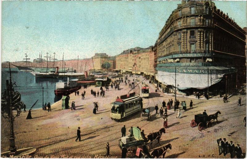 Carte postale ancienne Marseille Quai du Port Rue de la Republique à Marseille
