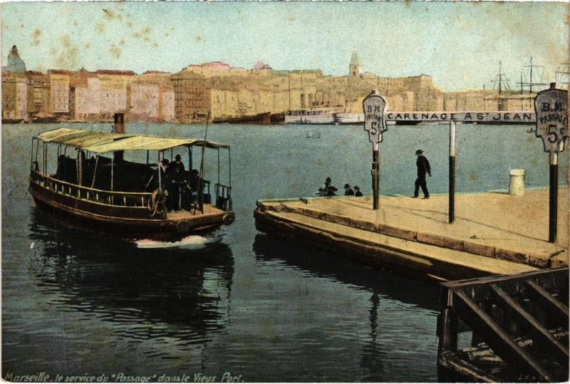 Carte postale ancienne Marseille le service du Passage à Marseille