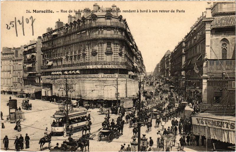 Carte postale ancienne Marseille Rue de la Republique à Marseille