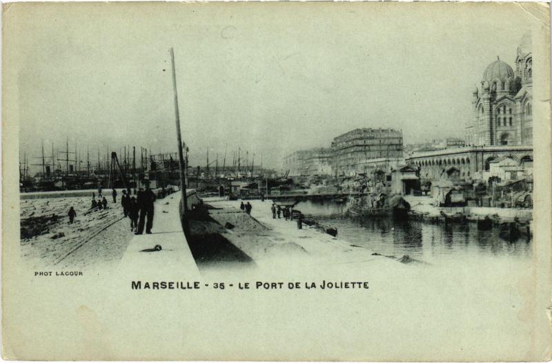 Carte postale ancienne Marseille Port de la Joliette à Marseille