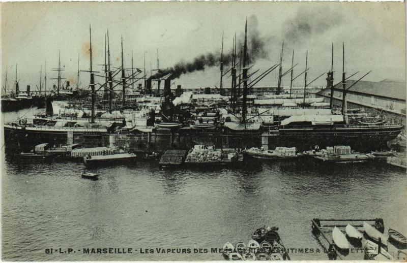 Carte postale ancienne Marseille les vapeurs à Marseille
