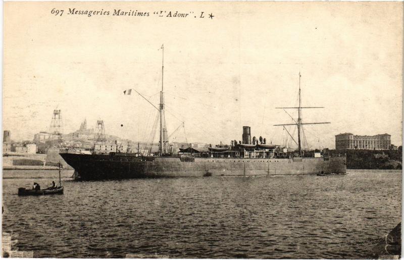 Carte postale ancienne Marseille Messageries Maritimes L'Adour à Marseille