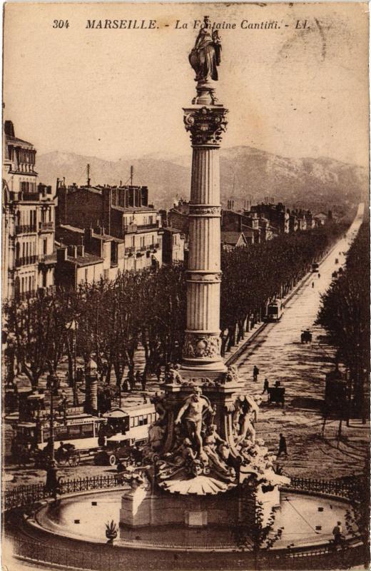 Carte postale ancienne Marseille Fontaine Cantini à Marseille